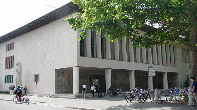 Das Gebäude 'Kollegienhaus' der Universität Basel