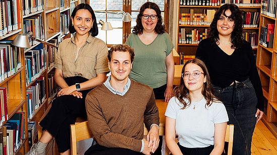 Gruppenportrait der Mitglieder des Vorstandes der Fachgruppe Sommer 2024
